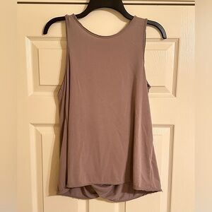 ⭐️NWOT Tresics Luxe Dark Taupe Open Back Draped Tank Top⭐️